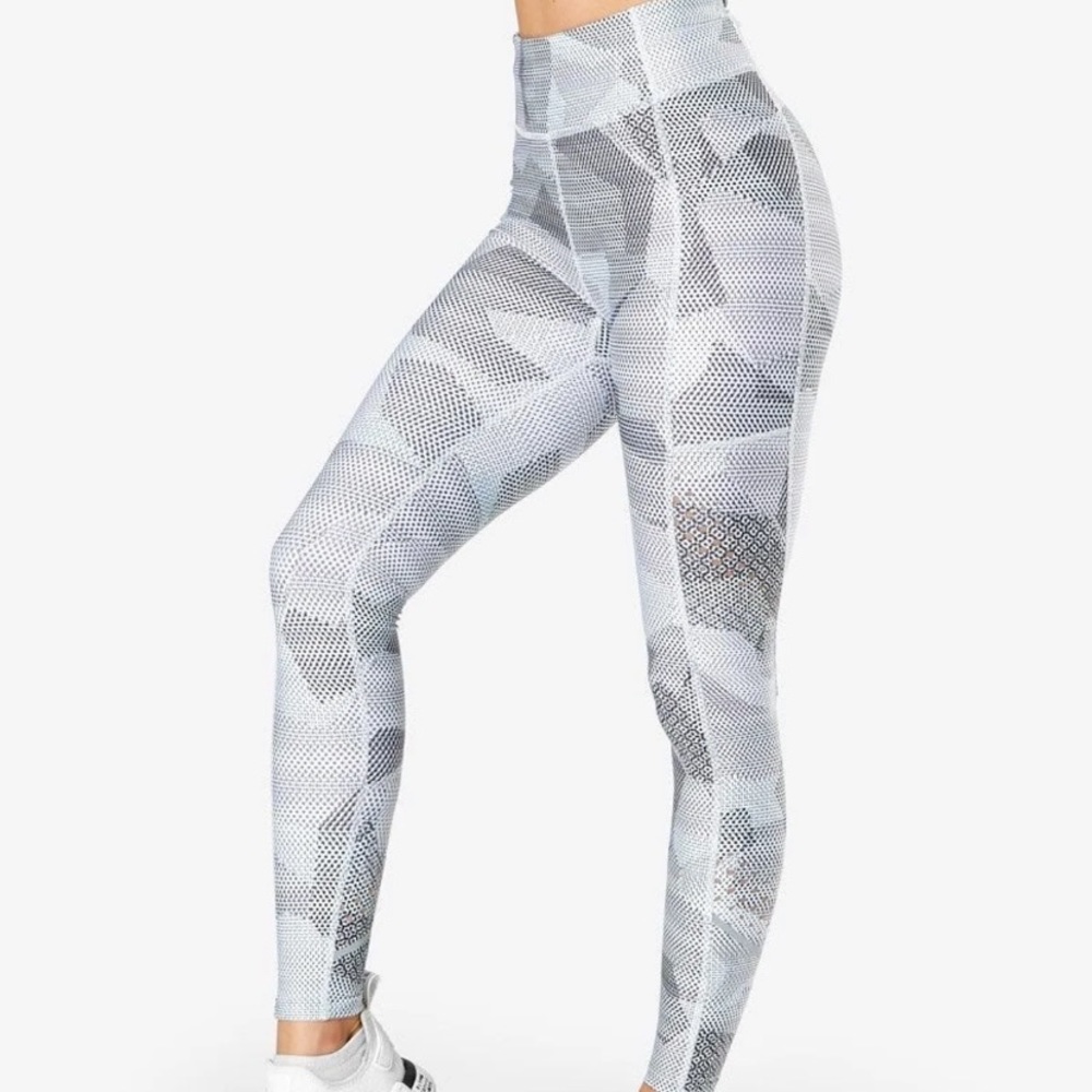 ICANIWILL ICIW White Camo Leggings S